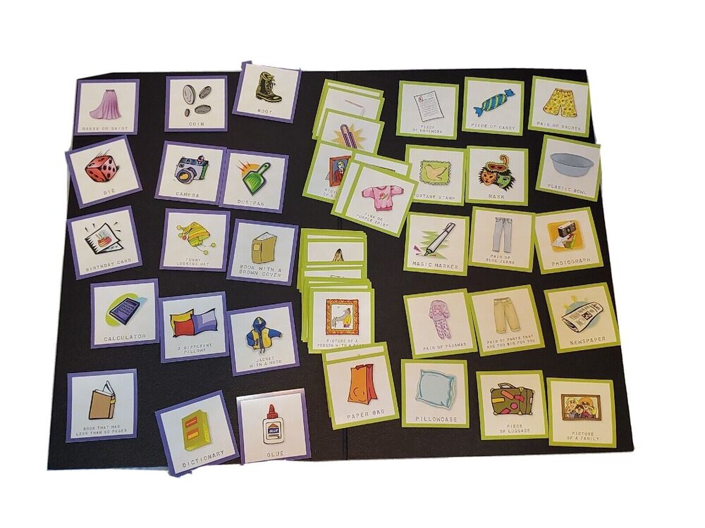 Scavenger Hunt 40 Cards Green Purple Replacement Part 2005 Board Game Peices